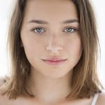 อานาสตาเซีย บัมปอส (Anastasia Bampos)