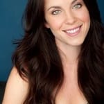 แองเจล่า บาร์ตี้ส์ (Angela Bartys)