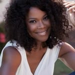 แองเจล่า โรบินสัน (Angela Robinson)