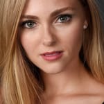 แอนนาโซเฟีย ร็อบบ์ (AnnaSophia Robb)