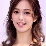 แอนนี่ เฉิน (Annie Chen)