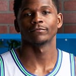 แอนโธนี่ เอ็ดเวิร์ดส์ (Anthony Edwards)