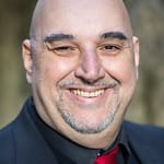 อันโตนิโน อิอูโอริโอ (Antonino Iuorio)