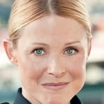 อาริจา บาเรกิส (Arija Bareikis)