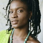 แอชลีย์ โรมันส์ (Ashley Romans)