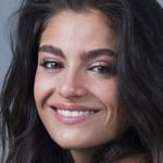 ออโรร่า จิโอวินาซโซ (Aurora Giovinazzo)