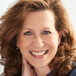 เบ็ตซี่ เอเด็ม (Betsy Aidem)