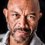 บรูซ เลสเตอร์-จอห์นสัน (Bruce Lester-Johnson)