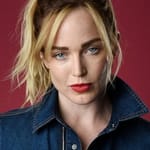 เคธี่ ลอตซ์ (Caity Lotz)