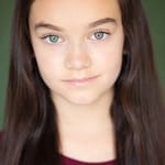 แคโรไลน์ สกาย (Caroline Skye)