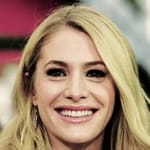 เคซีย์ ลาโบว์ (Casey LaBow)