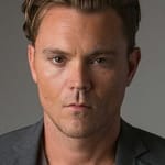 เคลย์น ครอว์ฟอร์ด (Clayne Crawford)