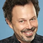 เคอร์ติส อาร์มสตรอง (Curtis Armstrong)