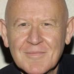 ดาเนียล เบนซาลี (Daniel Benzali)