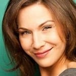 ดาเนียล แฮมป์ตัน (Danielle Hampton)