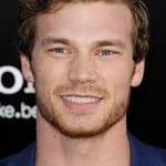 เดเร็ค เทเลอร์ (Derek Theler)
