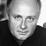 ดักลาส แม็กเฟอร์แรน (Douglas McFerran)