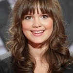 เอมิเลีย ชูเล่ (Emilia Schüle)