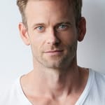 เอริค จอห์นสัน (Eric Johnson)