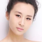 เอริก้า เซี่ยโหว (Erica Xia-Hou)