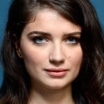 อีฟ ฮิวสัน (Eve Hewson)