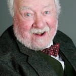 เฟรดดี้ โจนส์ (Freddie Jones)