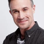 เฟรดดี้ พรินซ์ จูเนียร์ (Freddie Prinze Jr.)