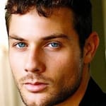 จิโน่ แอนโธนี่ เปซี่ (Gino Anthony Pesi)