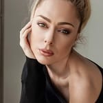 จูเลีย นาห์มานี (Giulia Nahmany)