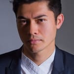 เฮนรี่ โกลดิง (Henry Golding)