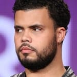 ฮาวเวิร์ด ชาร์ลส์ (Howard Charles)