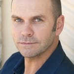 เอียน บลิสส์ (Ian Bliss)