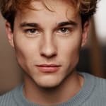 อีวาน ลาปาดูลา (Ivan Lapadula)