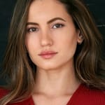 อิวานา บาเกโร (Ivana Baquero)