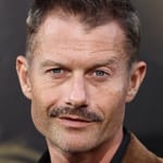 เจมส์ แบดจ์ เดล (James Badge Dale)