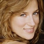 เจนเนเฟอร์ ฟอลซอม (Jennefer Folsom)