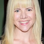 เจนนิเฟอร์ อีลิส ค็อกซ์ (Jennifer Elise Cox)