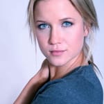เจสซี่ ชรัม (Jessy Schram)