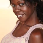 จูลานน์ ชิดิ ฮิลล์ (Julanne Chidi Hill)