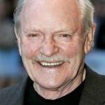 จูเลียน โกลเวอร์ (Julian Glover)