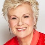 จูลี่ วอลเตอร์ส (Julie Walters)