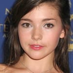 เคธี่ ดักลาส (Katie Douglas)