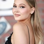 เคลลี่ เบิร์กลันด์ (Kelli Berglund)