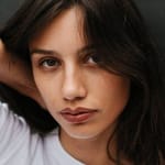 เลอา ลูซ บูซาโต (Léa Luce Busato)