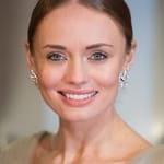 ลอร่า แฮดด็อก (Laura Haddock)