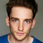 ลอรี เดวิดสัน (Laurie Davidson)