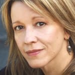 ลินดา เอมอนด์ (Linda Emond)