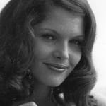 ลัวส์ ชิลส์ (Lois Chiles)