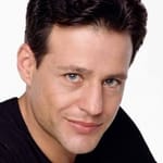 หลุยส์ แมนดิลอร์ (Louis Mandylor)