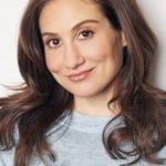 ลูซี่ เดอวีโต้ (Lucy DeVito)